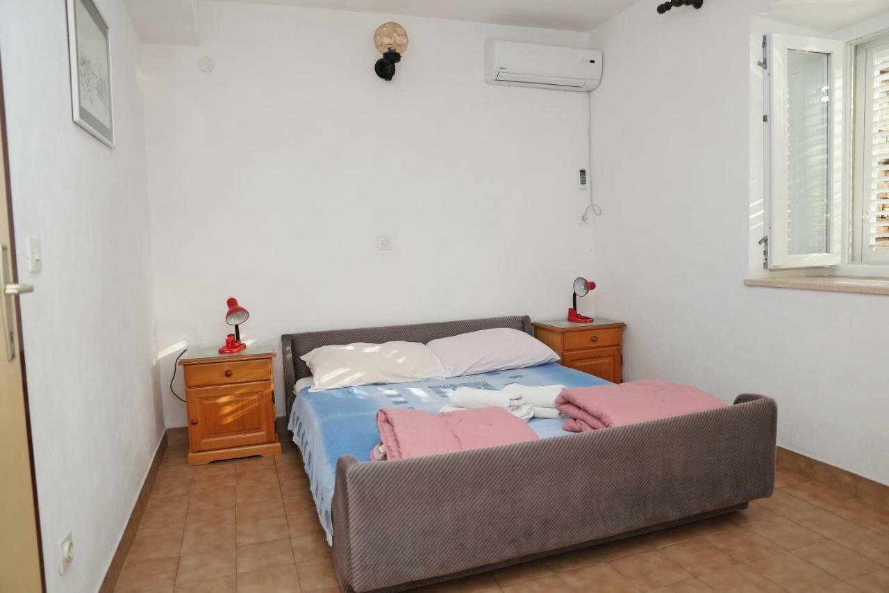 Apartments Katica Lumbarda Extérieur photo