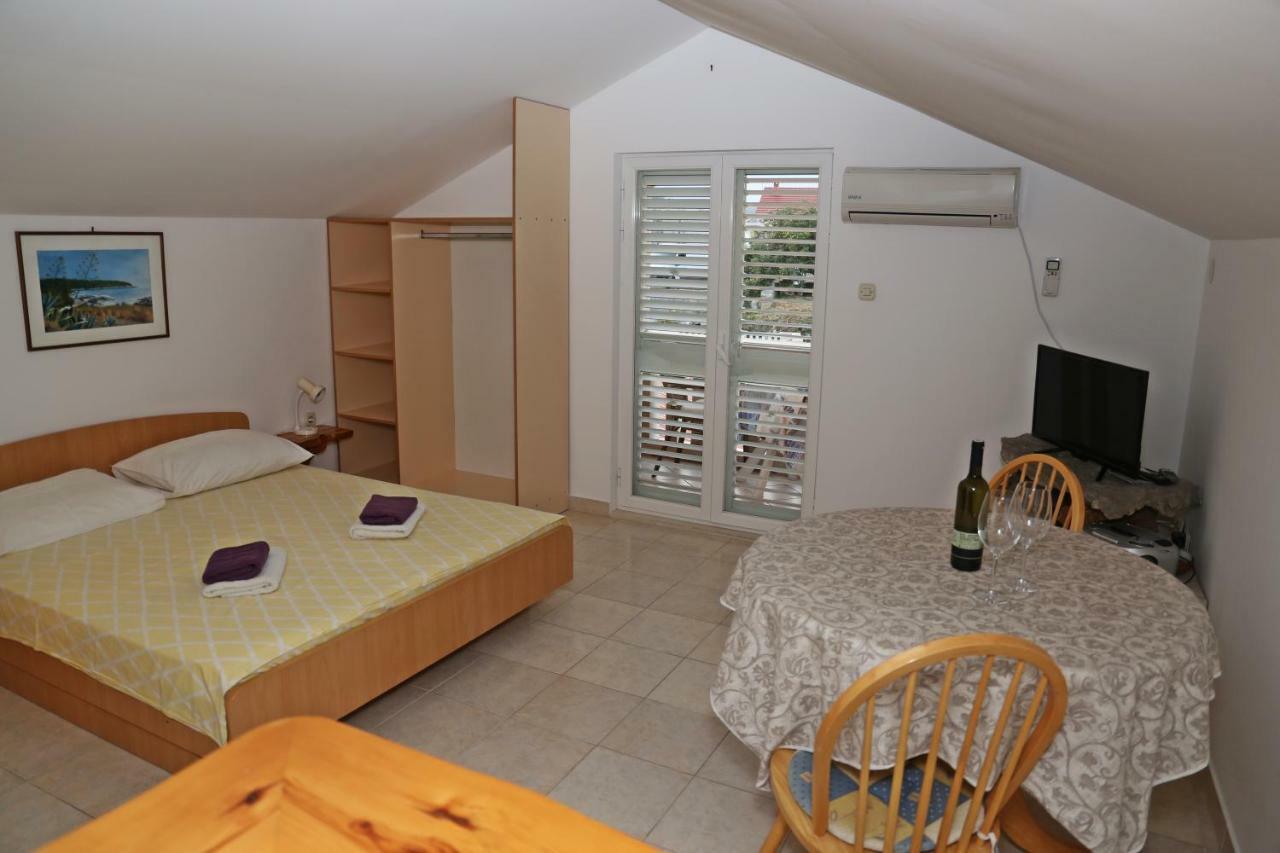 Apartments Katica Lumbarda Extérieur photo